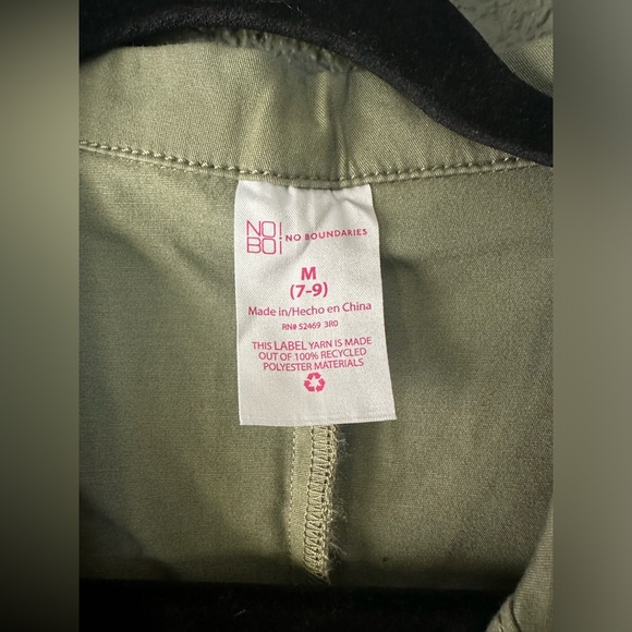 Green jumpsuit - Picture 3 of 6